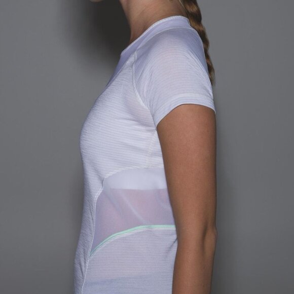 Lululemon Mesh With Me Short Sleeve Heathered White / White size 6 - Picture 4 of 12